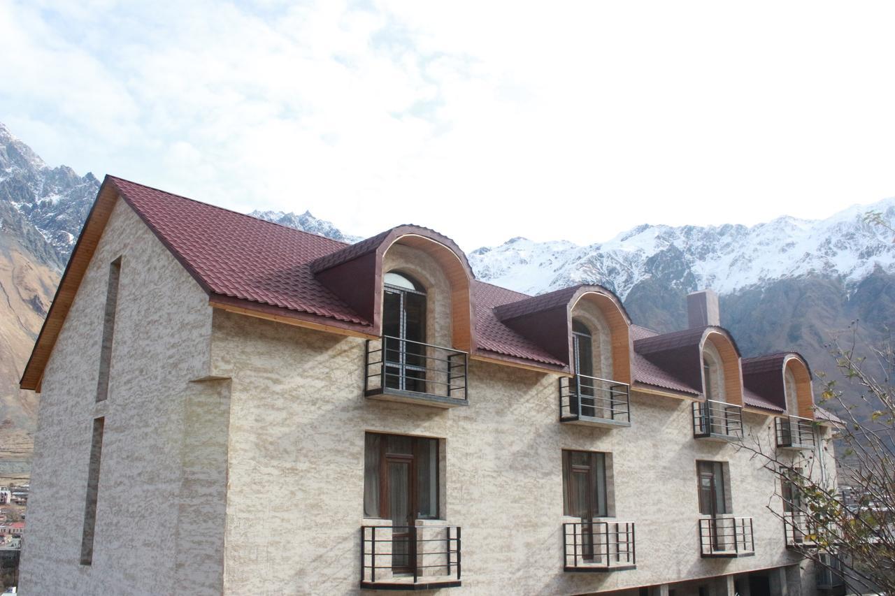 Hotel Gergeti คัซเบกี ภายนอก รูปภาพ